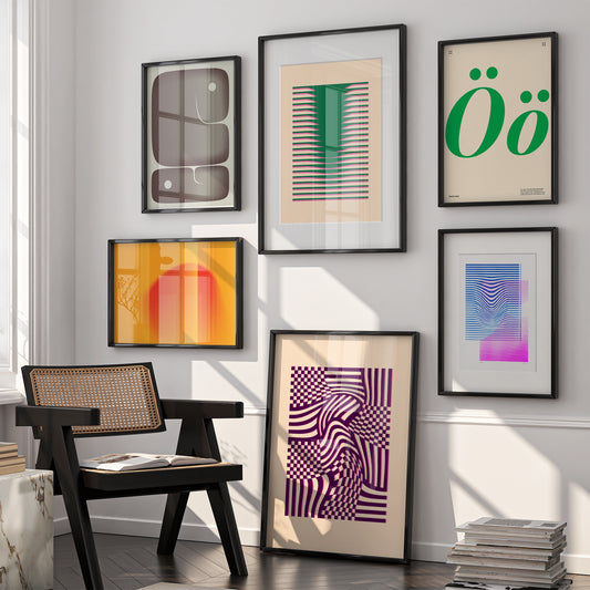 How to Design a Gallery Wall: Expert Tips from Levö